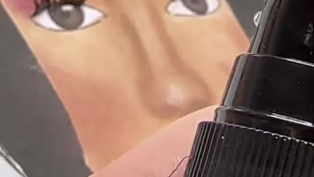 don't waste your makeup but very cool