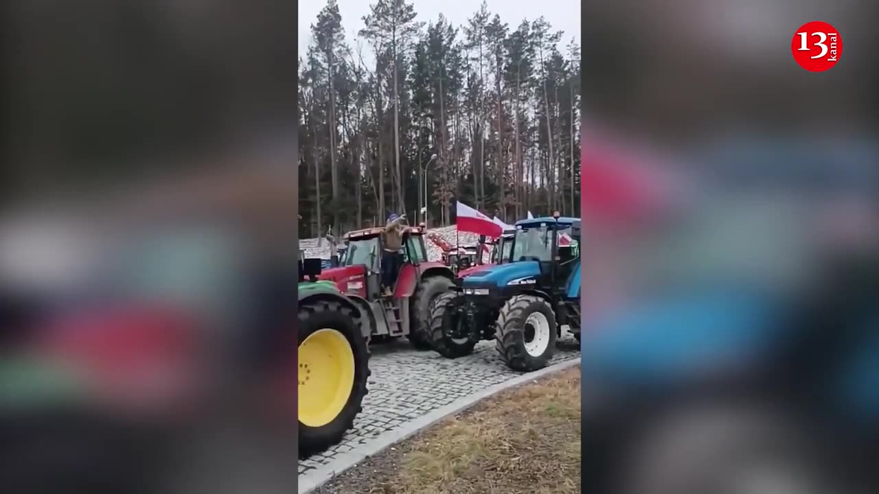 Thousands of Polish farmers strike, block Ukraine border