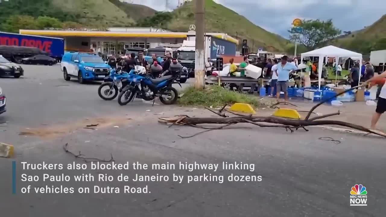 Brazilian Truckers Create Multiple Blockades In Support Of Bolsonaro