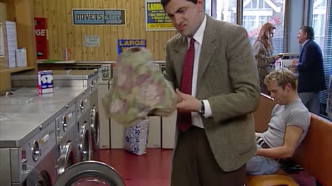 Mr Bean in army