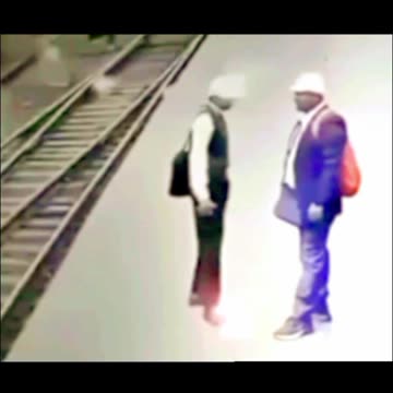 Visible Direct Energy Weapon attack at train station - DEW