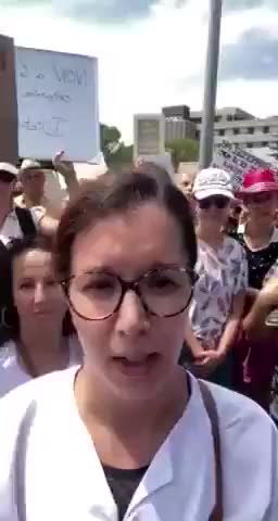 Montelimar Hospital Staff Goes on Strike to Protest Mandatory Vaccine Policy for Healthcare Workers