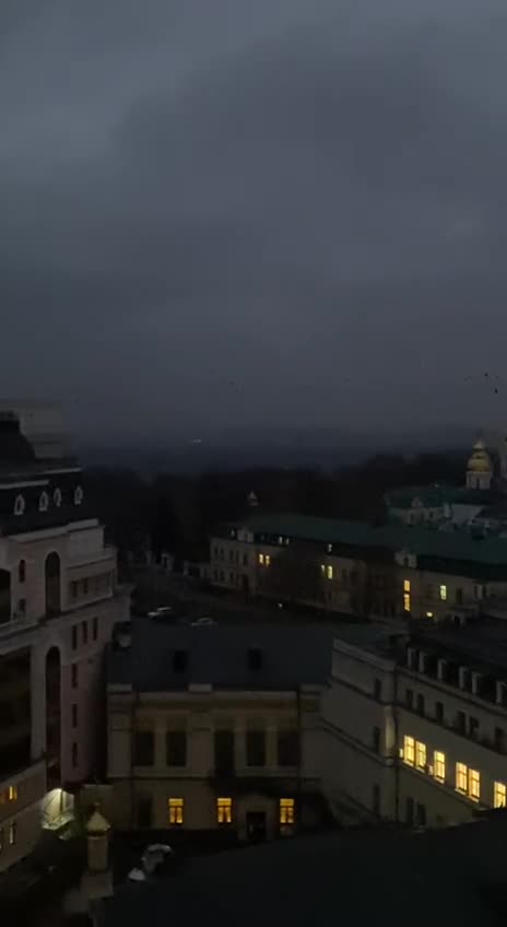 Kiev at the moment (15/11/22 @ 17:13h)