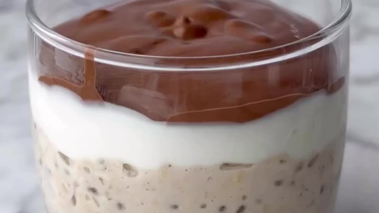 Chocolate mousse overnight oats 🤤❣️