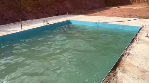 Cleaning the my pool