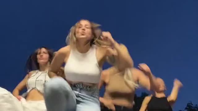 dancin‘ to classic beats is different dc us