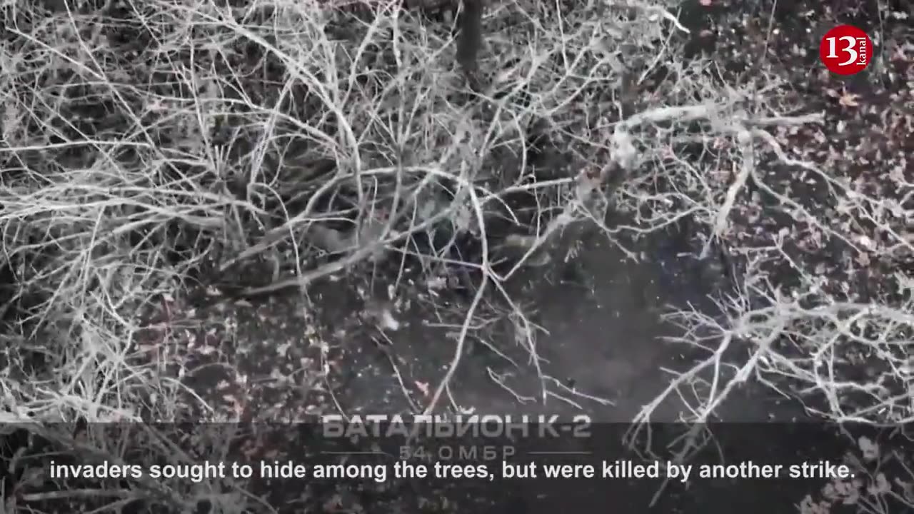 Russians regret following Ukrainian soldiers in forest as drone strikes - they drop weapons and flee