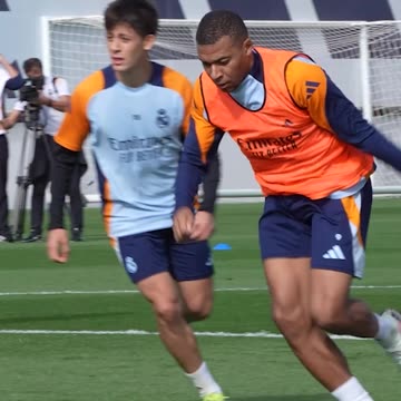 Kylian Mbappe on fire ahead of Milan clash