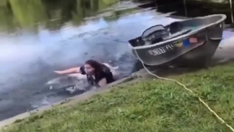 The end 😂😂😂 #shorts #fails #funny #laugh #viral #idiotsradar