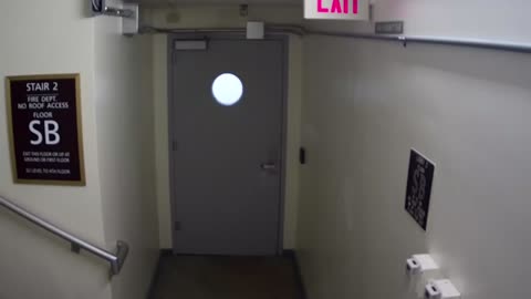 6160RHOBSBRSBST2StairwaySide_2021-01-06_21h40min00s930ms.mp4