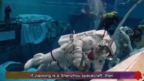 2000 Meters! China is building an underwater space station nearly 10,000 feet below the surface