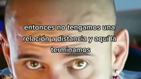 Porque no quiero que te relaciones con alguien que te pretende