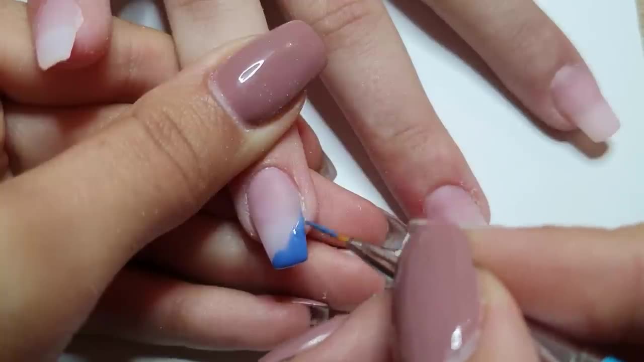 How to- easy step by step nail tutorial for beginners.