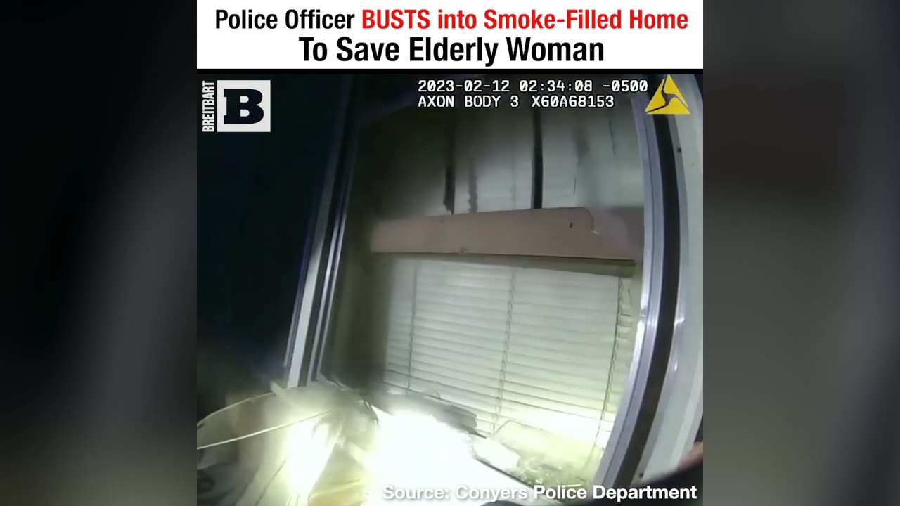 Police Officer BUSTS Through Glass, Braves Smoke-Filled Home to Save Elderly Woman