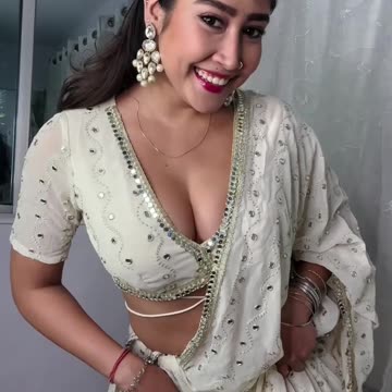 BEAUTIFUL Sofia ansari