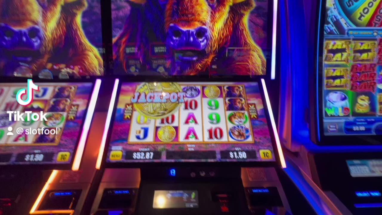 Major Jackpot win on the New Buffalo Strike