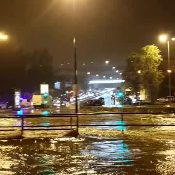 Heavy flooding in Lisbon leaves at least one dead