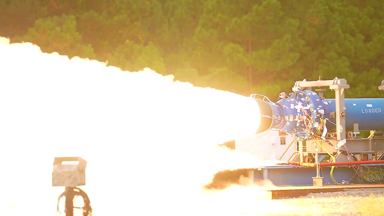 Subscale Booster Motor Testing for Future SLS Flights Heats Up at Marshall-4K-NASA OFFICAL