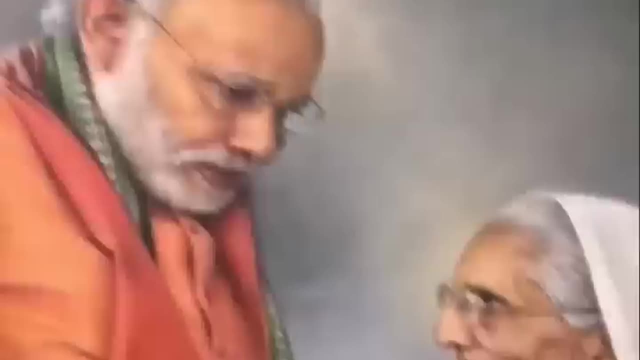 PM नरेंद्र मोदी ने अपनी माँ❤️ के बारे मे क्या कहा🙏 || #shorts #ytshorts #pmmodi #sanatandharma