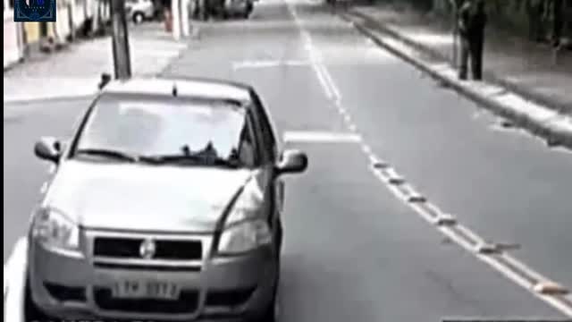 superhuman taleportation save a man caught on cctv camera