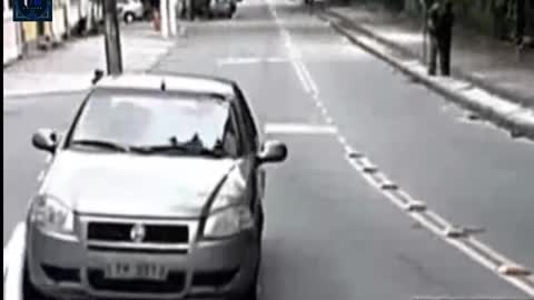 superhuman taleportation save a man caught on cctv camera