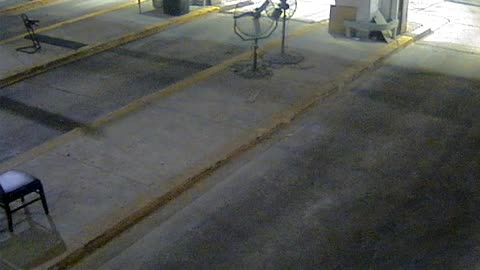 3138RHOBG3CStGarageLeftDoor_2021-01-06_02h01min53s180ms.mp4