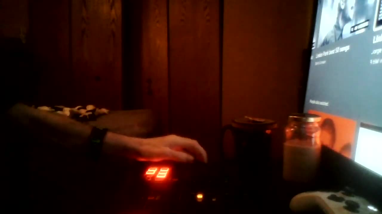 [Cyraxx Youtube 2021-7-11] Glitch session