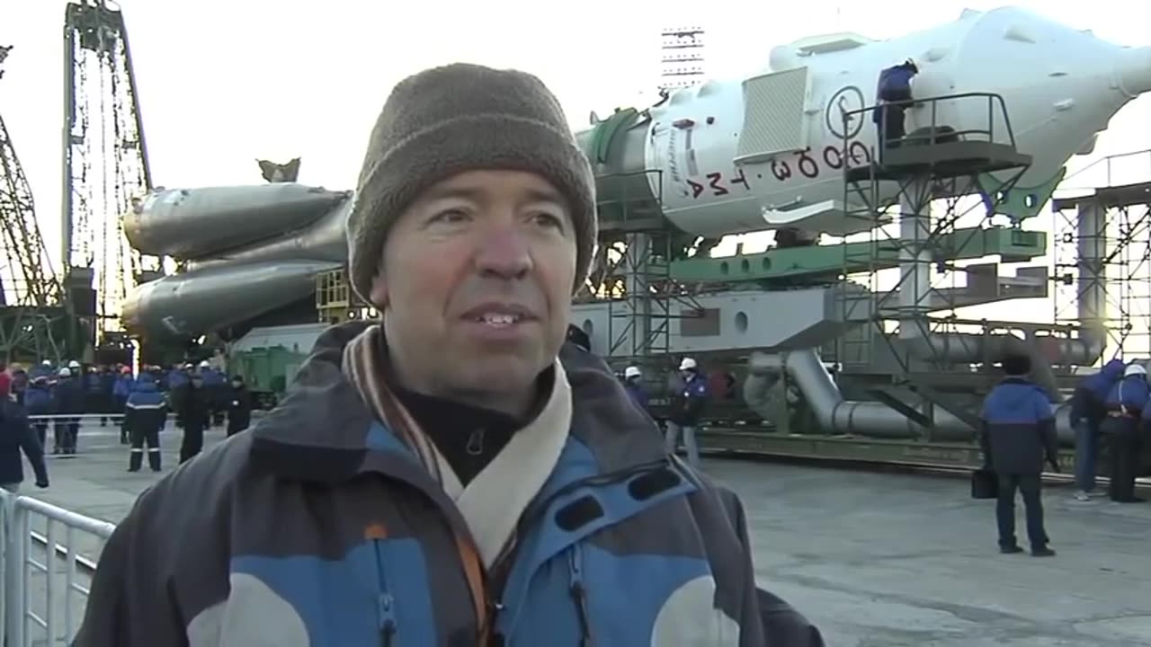 Soyuz Rocket Moves To Launch Pad