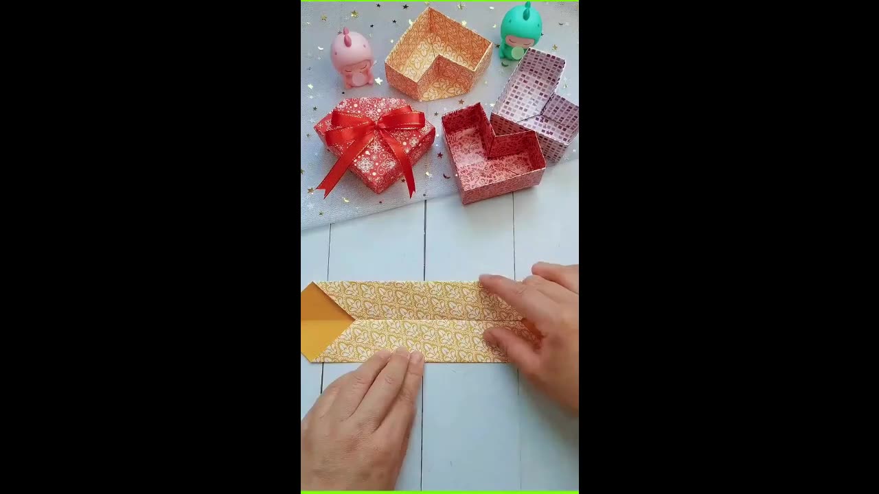 How to Create Paper Heart Box