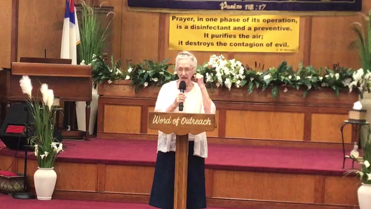 In Everything Give Thanks