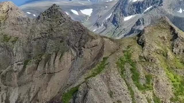 this is your sign to visitKatmai National Park