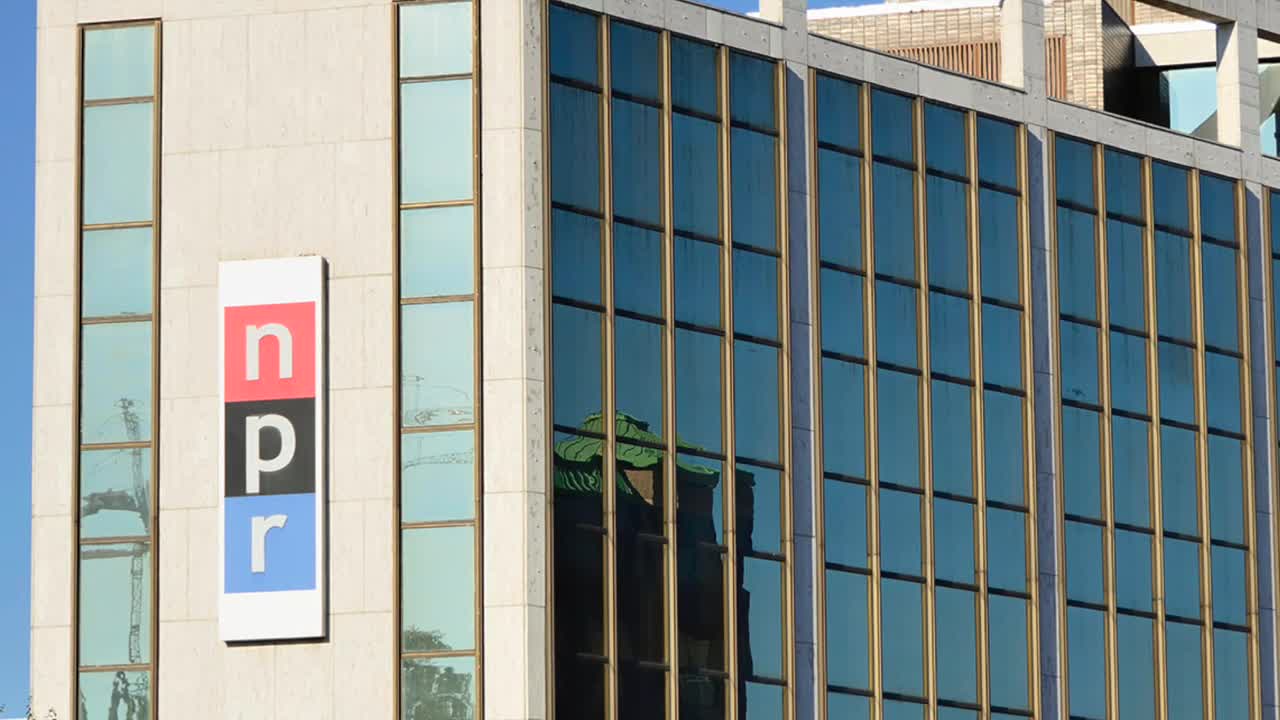 NPR is TRASH - LSTNT POD