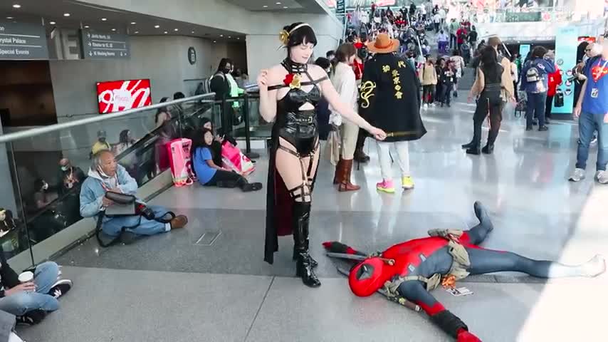 Deadpool vs New York Comic Con 2022