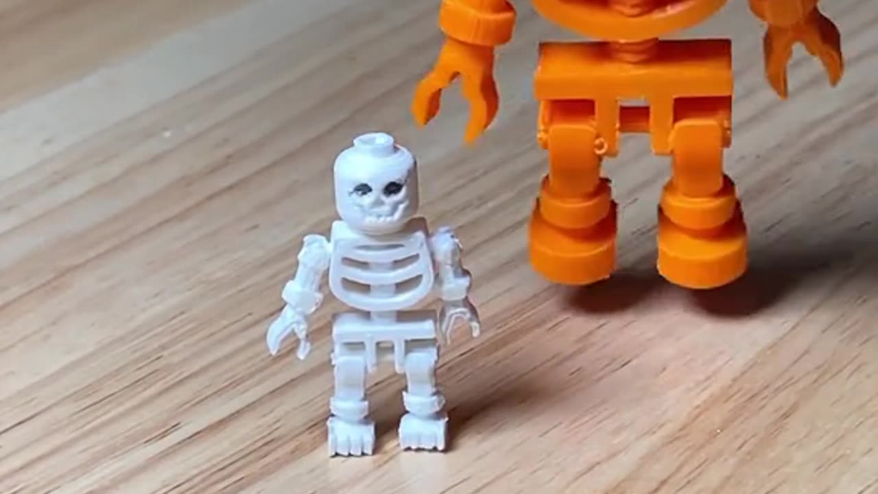 Lego skeletons are here! Cool halloween decor and easy to print! Will u make one #3dprinting #hallow