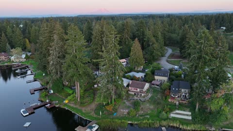 360 view of Long Lake