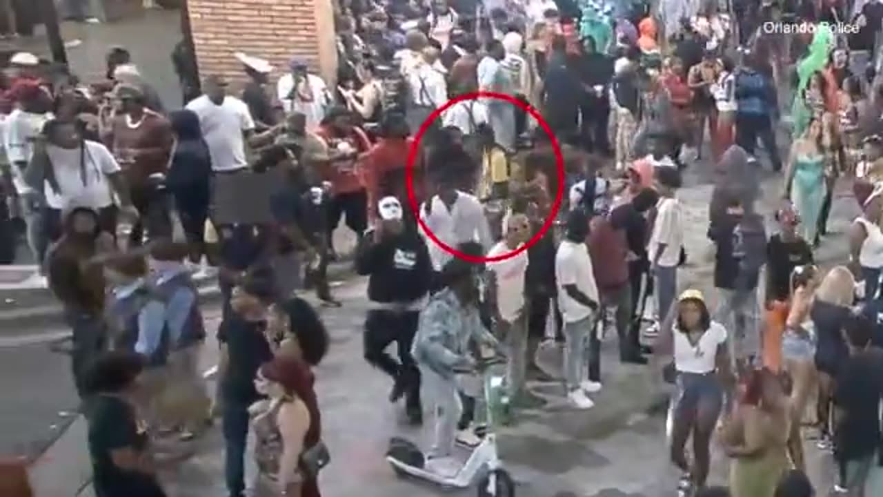 Orlando shooter in Halloween crowd before getting arrested by police