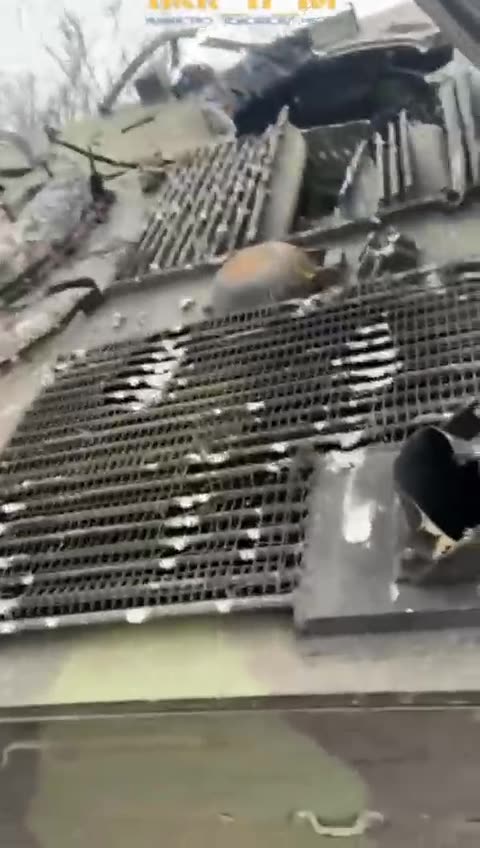 🇷🇺🇺🇦 Two more armored personnel carriers of the Armed Forces of Ukraine were destroyed - t