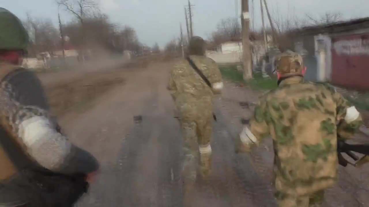 Graphic: Patrick Lancaster Frontline in Mariupol