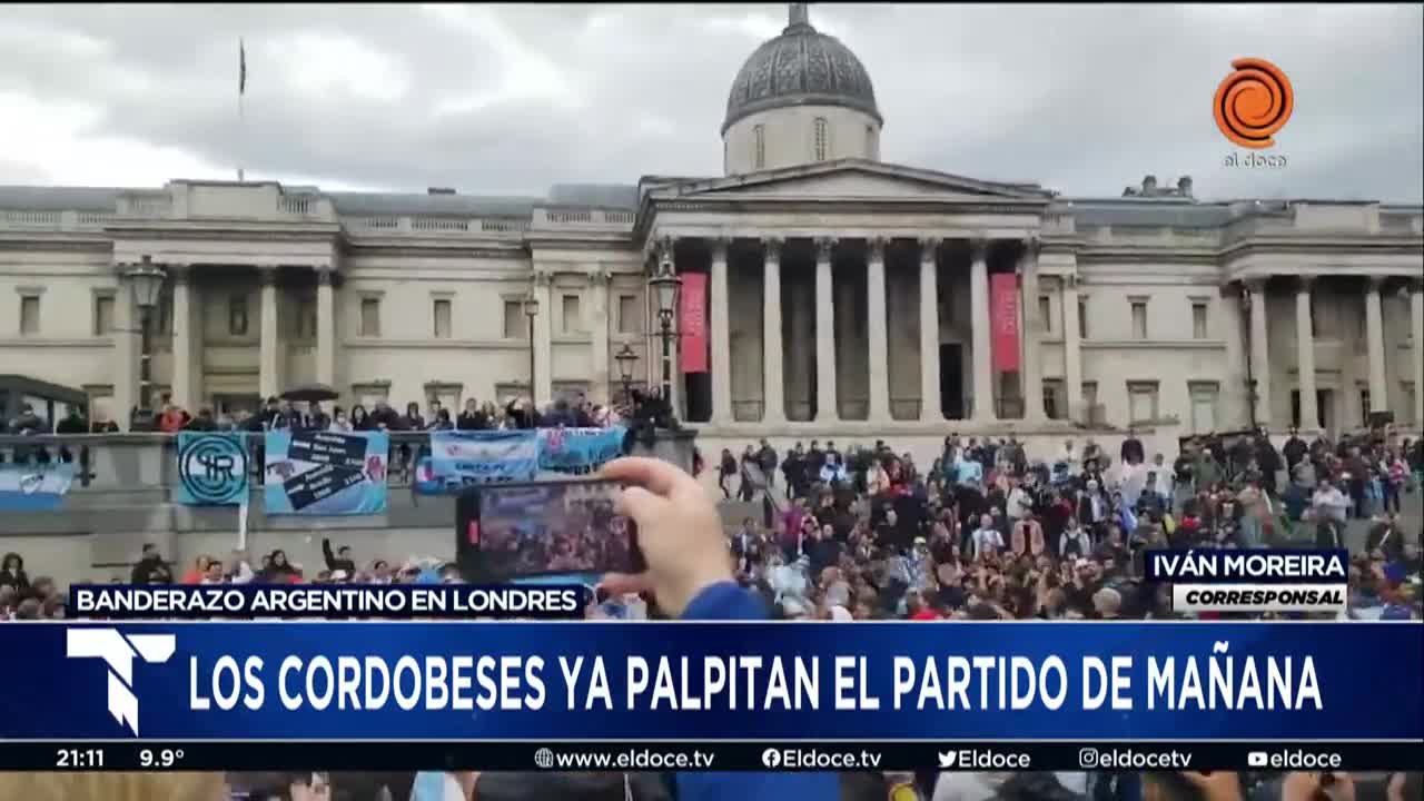 BANDERAZO por La Scaloneta en Londres: alentaron a la Selección en la previa a la Finalissima