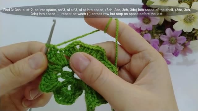 How to make a crochet leaf coaster ( left handed ).