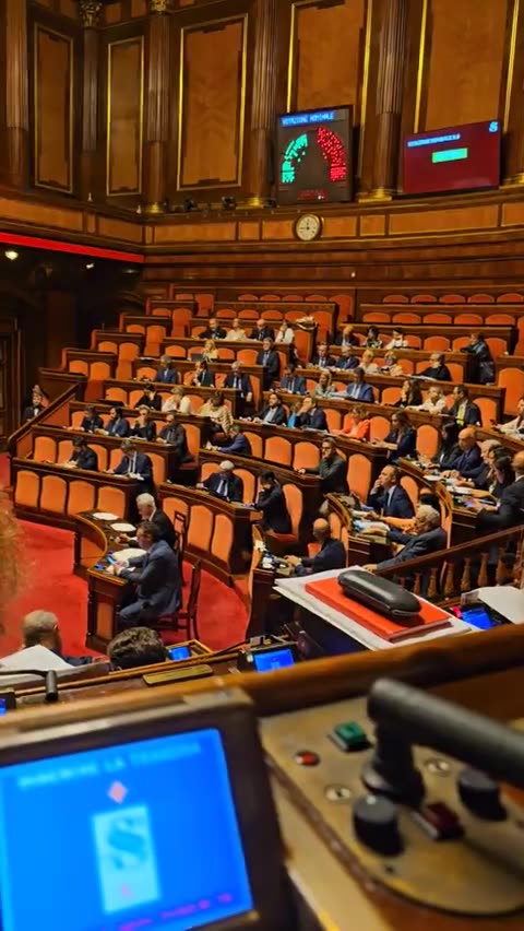 🔴 Sen. Borghi: «Per i giornalisti d'inchiesta sulle presenze, assenze e missioni dei Parlamentari.»