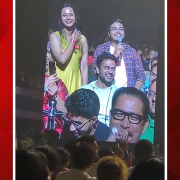 మ్యూజిక్ కన్సర్ట్లో ప్రేయసికి ప్రపోజ్ చేసిన ప్రియుడు #shreyaghoshal #musicconcert | FBTV NEWS