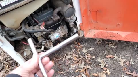 Bobcat 453 cab lift pin missing