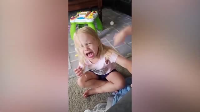 Funny Babies Videos that make your day so fun!