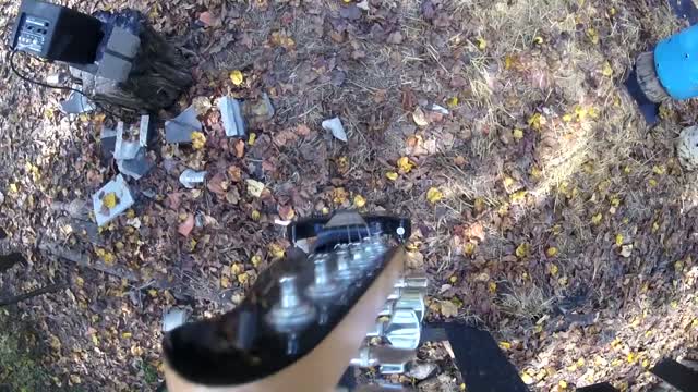 MP5 vs Guitar