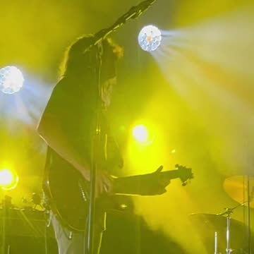 Jeremy Schon (Pigeons Playing Ping Pong) - LIVE @ Avondale (Short 10)