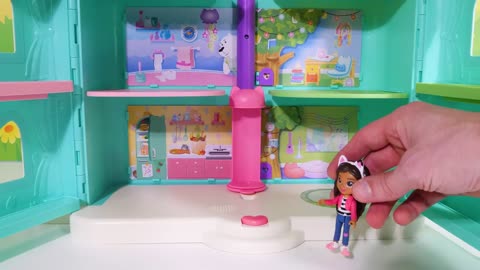 Gabby's Dollhouse Toy Learning Video for Kids!