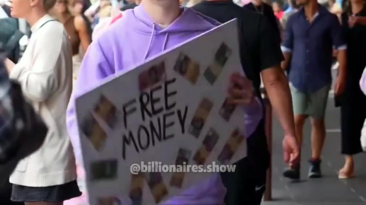 Man teaches a great lesson about life and money
