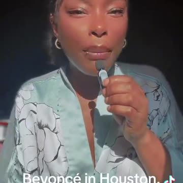Black woman absolutely destroys Beyoncé 🔥🔥🔥🔥 “Beyoncé, we don’t give a d*mn about you!”