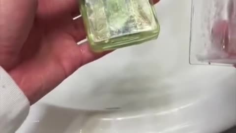 there is real money inside this soap moneysoap